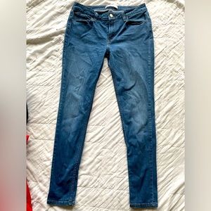 Levi’s blue jeans